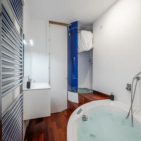 Di Lusso Con Jacuzzi A Porta Garibaldi * 米兰